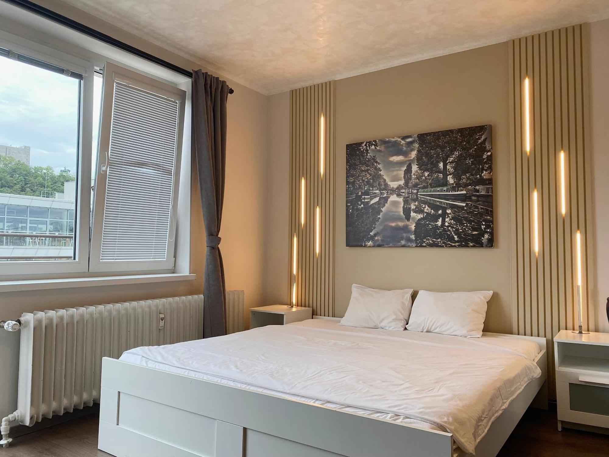 Top Floor Studio With Terrace Prague Exterior photo